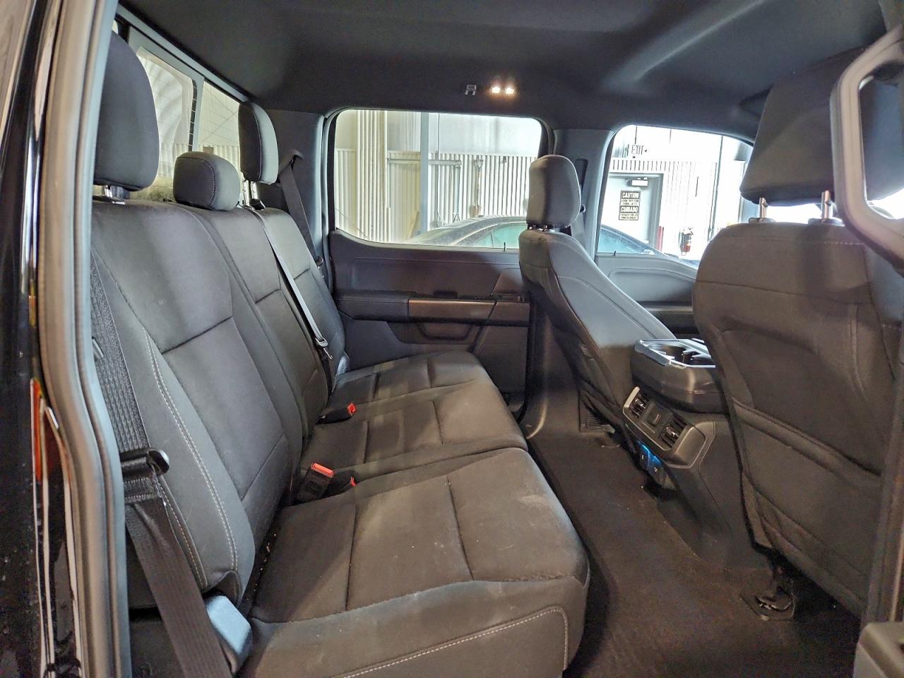 Ford F-150 Xlt Image 8