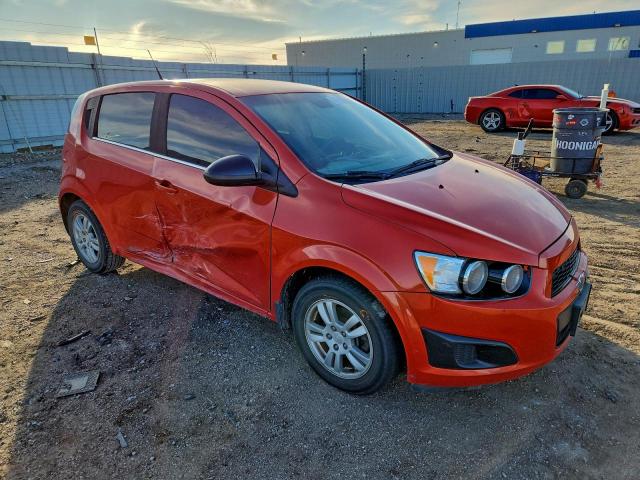 Chevrolet Sonic Lt Image 6