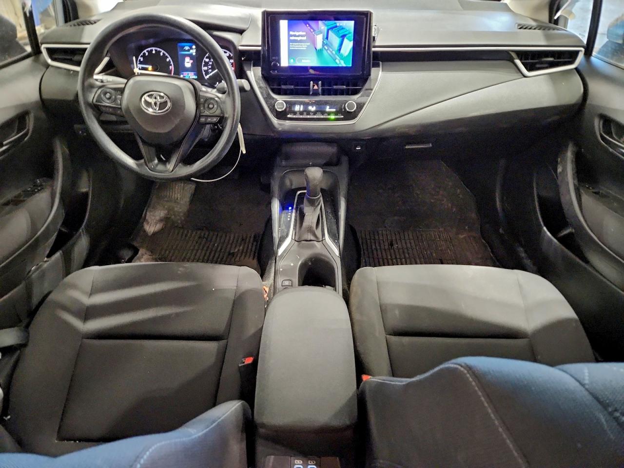 Toyota Corolla Le Image 5