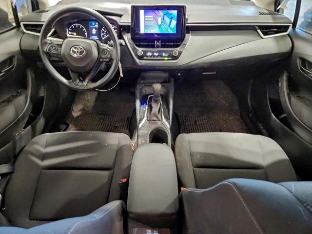 Toyota Corolla Le Image 5