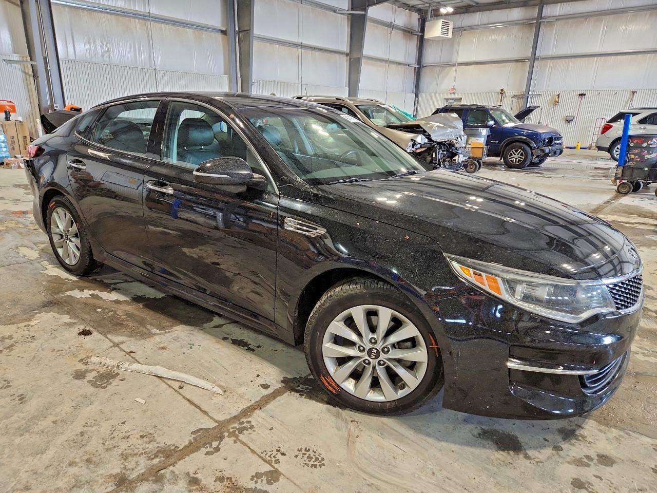 Kia Optima Ex Image 9