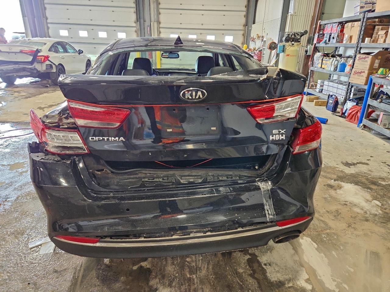 Kia Optima Ex Image 11