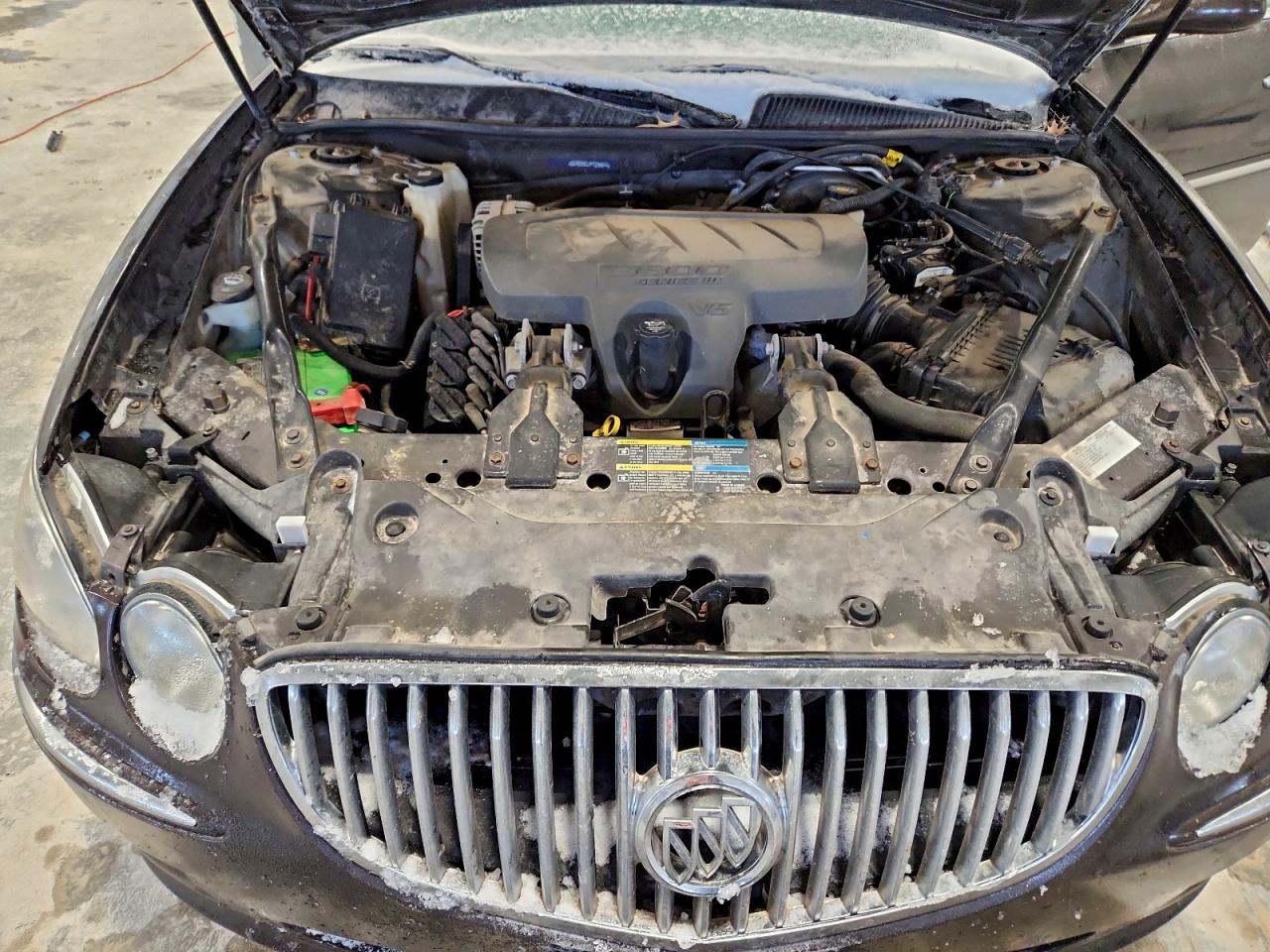 Buick LaCrosse Cxl Image 5