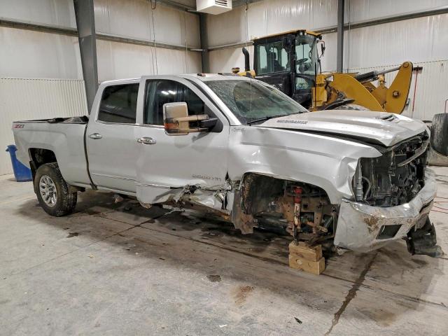 Chevrolet Silverado K3500 Ltz Image 5