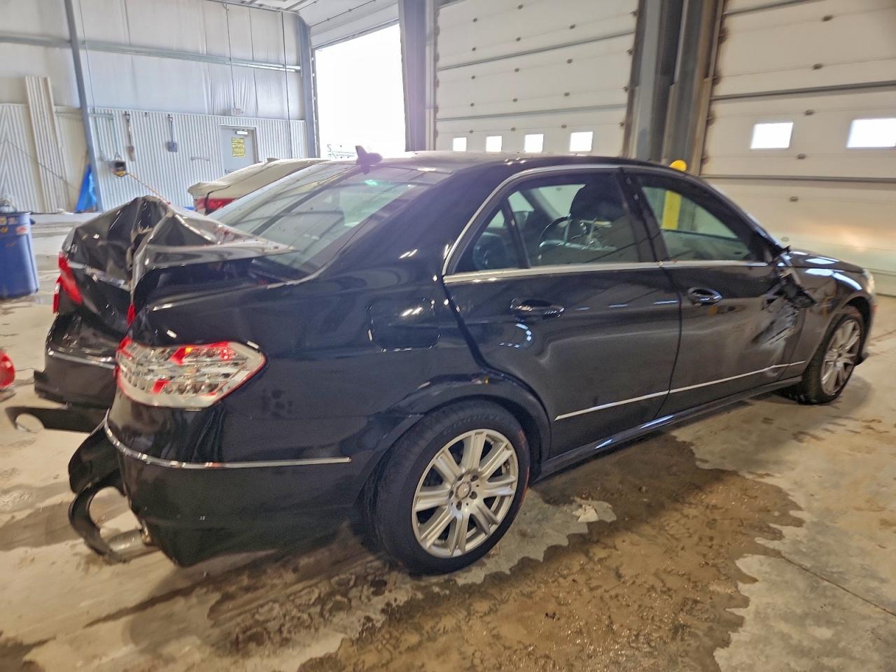 Mercedes-Benz E-Class 350 4matic Image 3