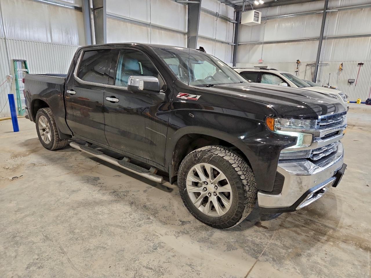 Chevrolet Silverado K1500 Ltz Image 4