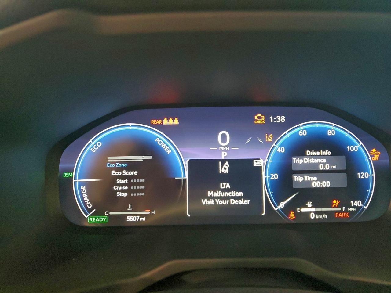 Toyota RAV4 Limited Image 7