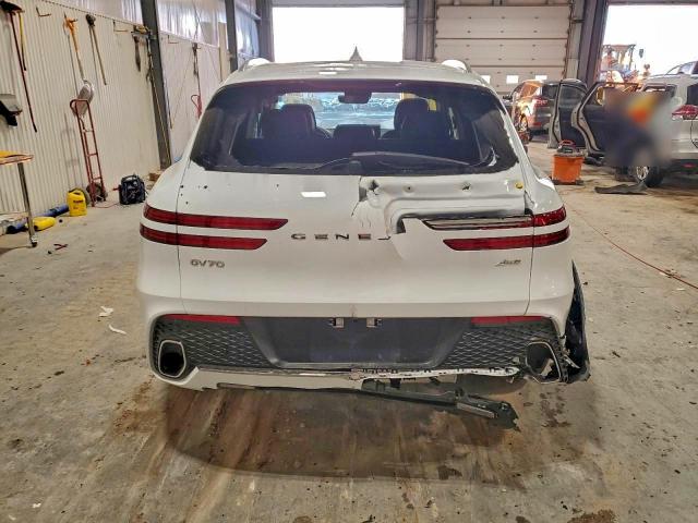 Genesis Gv70 Base Base Image 11