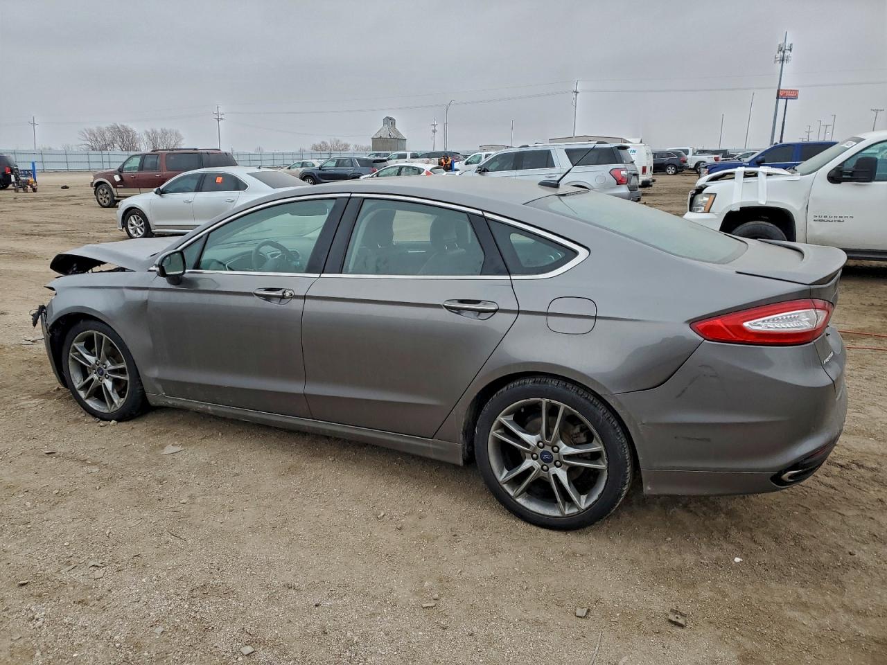 Ford Fusion Titanium Image 11