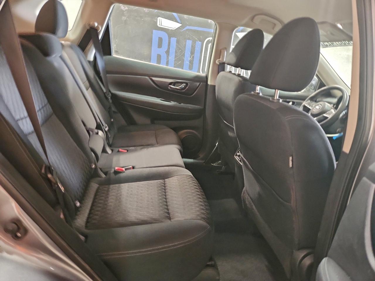 Nissan Rogue S Image 13