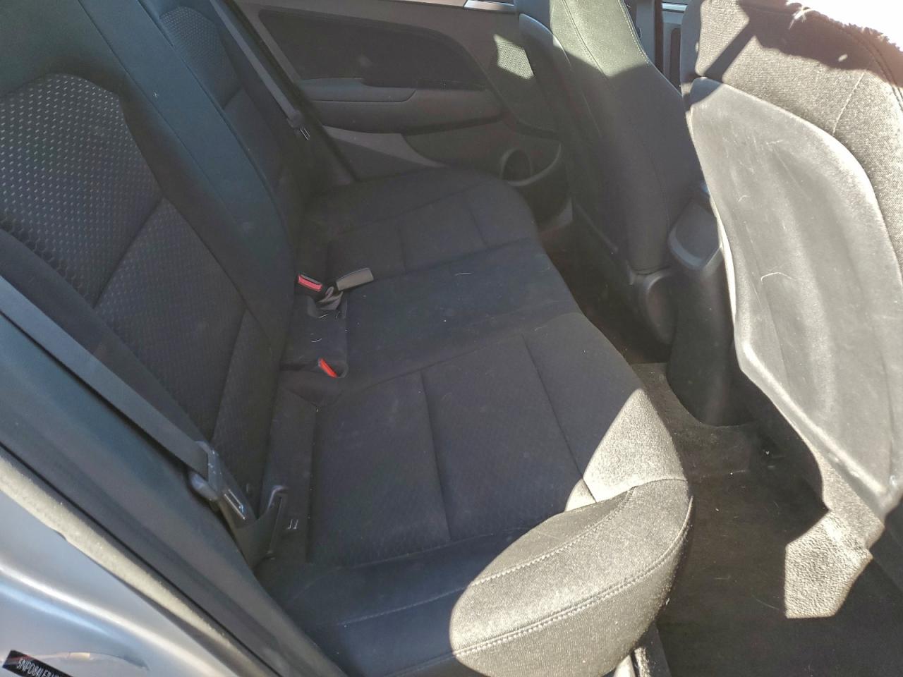 Hyundai ELANTRA Sel Image 6