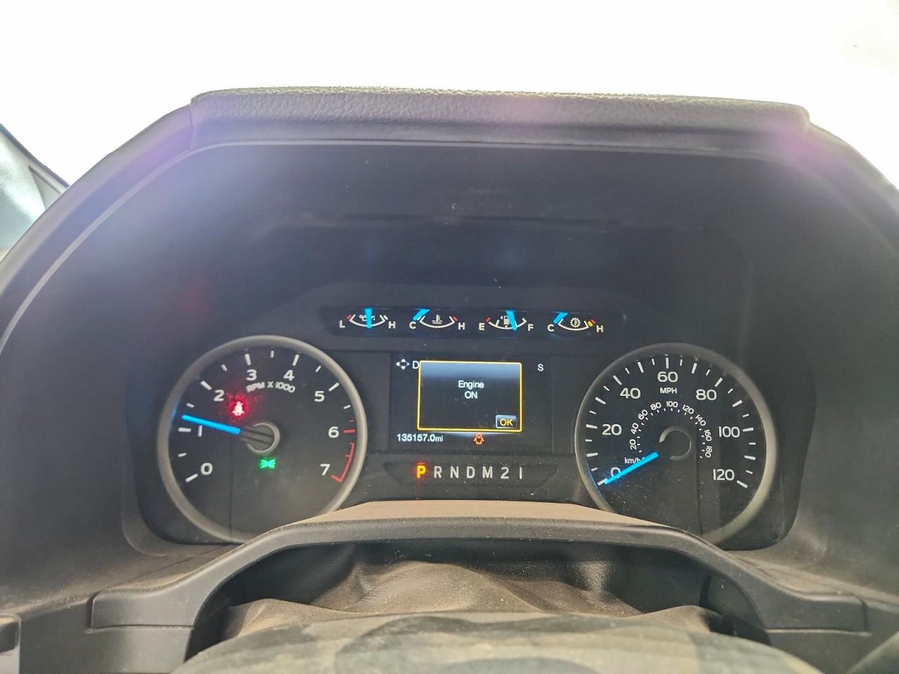 Ford F-150 Supercrew Image 8