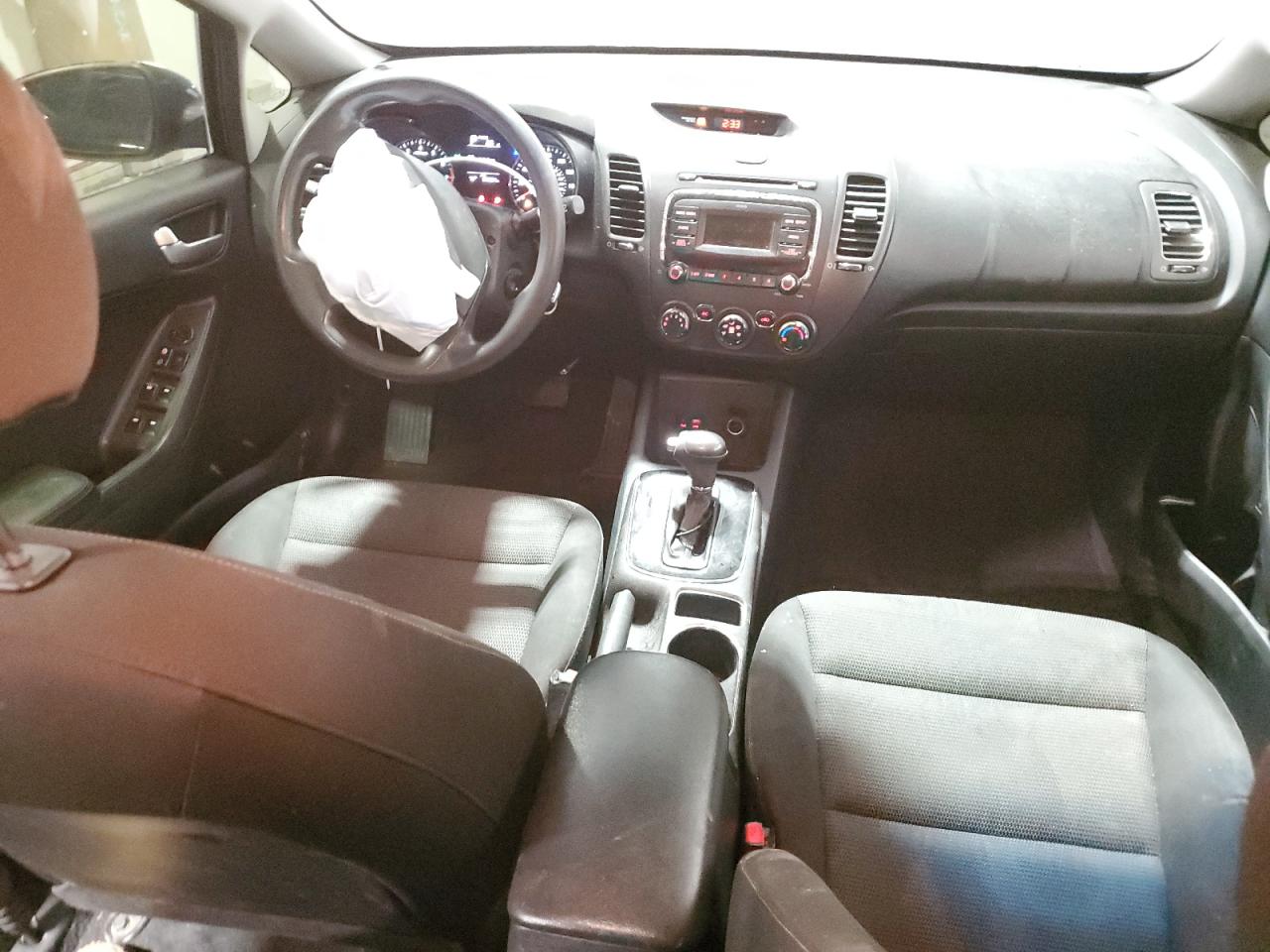 Kia Forte Lx Image 4