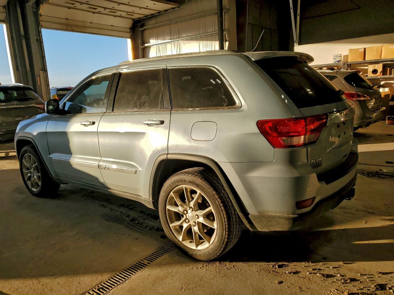 Jeep Grand Cherokee Laredo Image 4