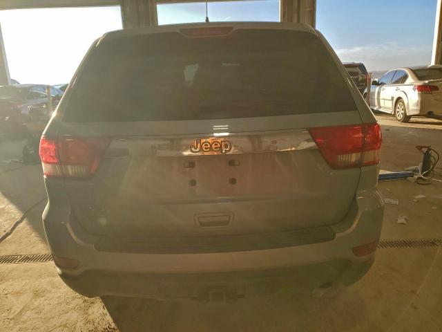 Jeep Grand Cherokee Laredo Image 5