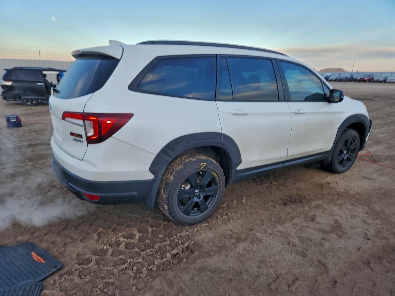 Honda Pilot Trailsport Image 11