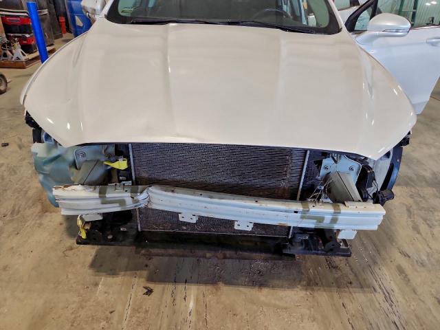 Ford Fusion Se Image 9