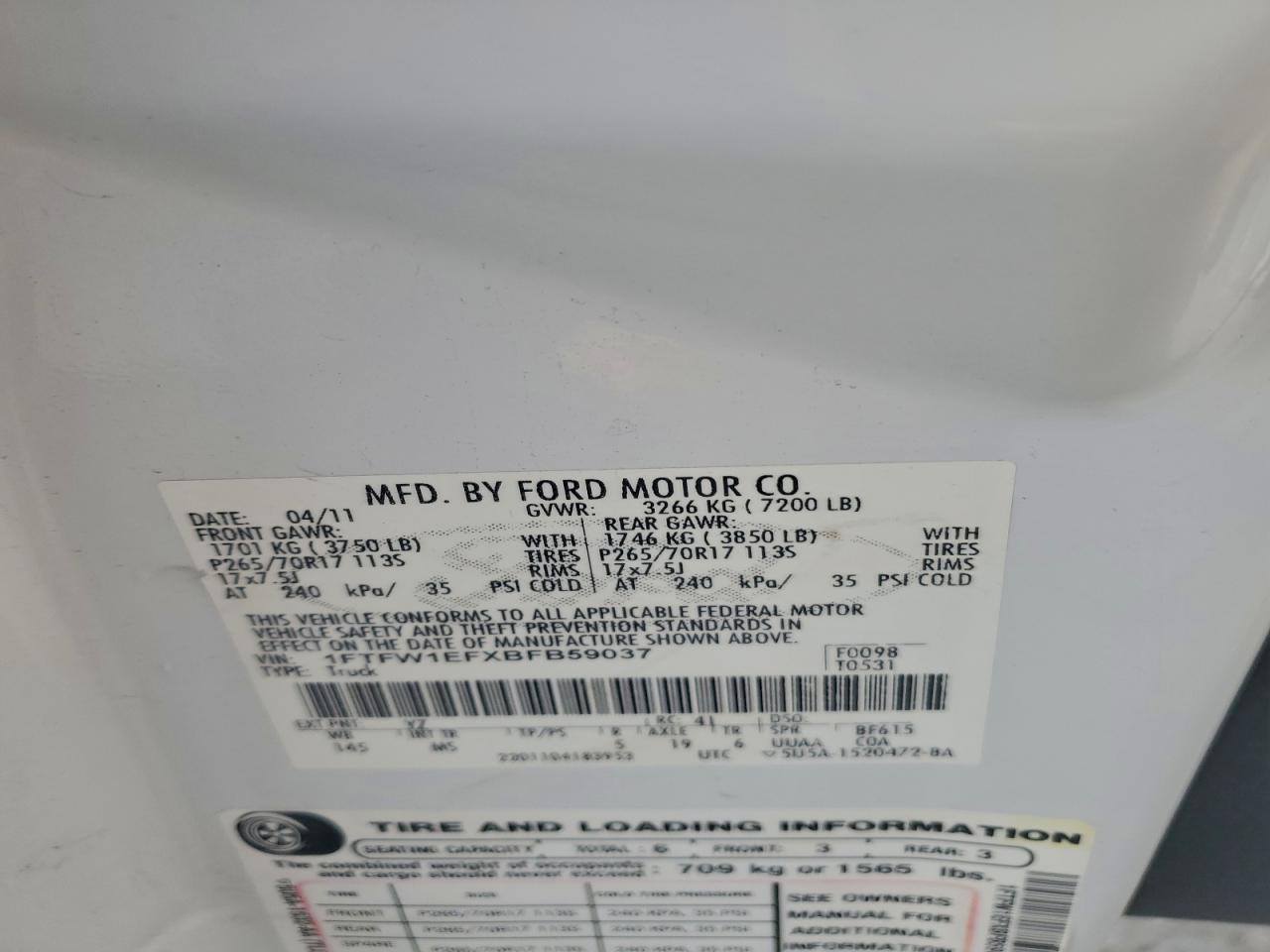 Ford F-150 Supercrew Image 8