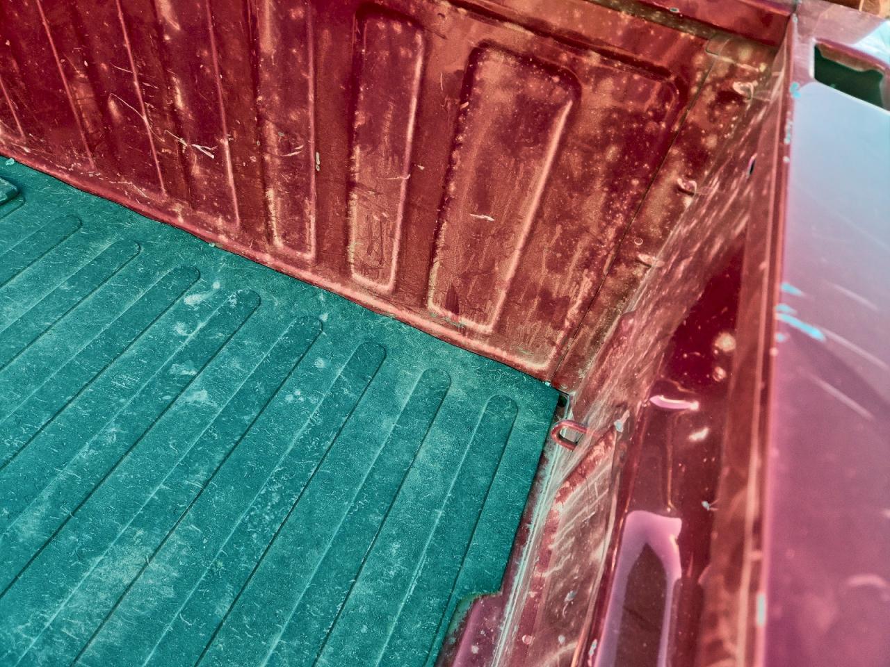 Chevrolet Silverado C1500 Image 8