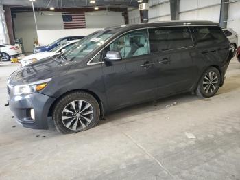  Salvage Kia Sedona