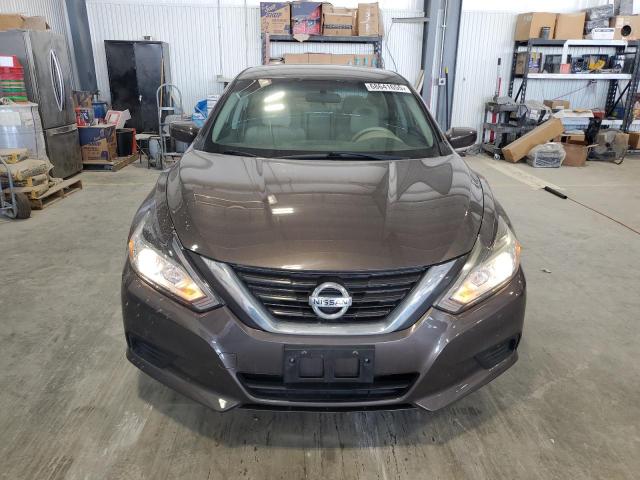 Nissan Altima 2.5 Image 11