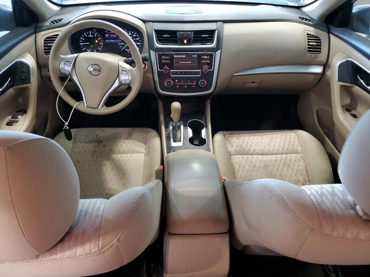 Nissan Altima 2.5 Image 3