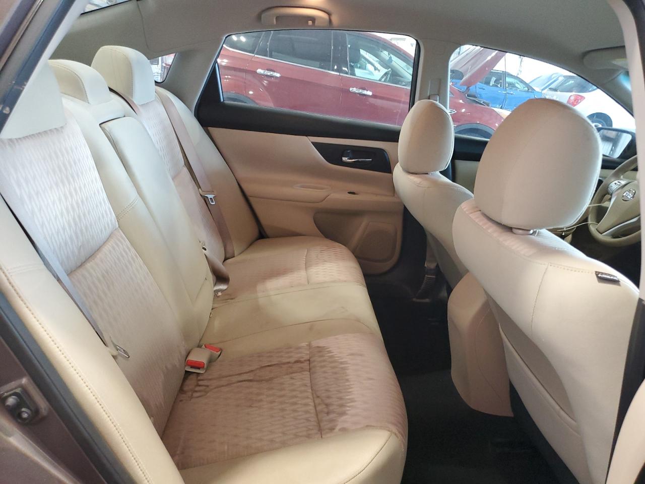 Nissan Altima 2.5 Image 2