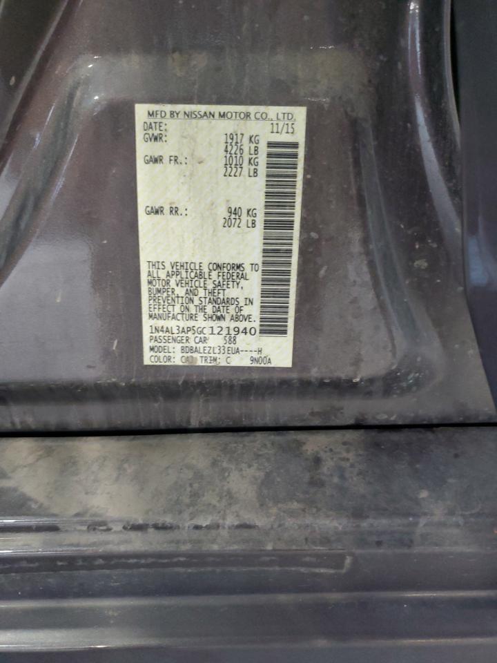 Nissan Altima 2.5 Image 5