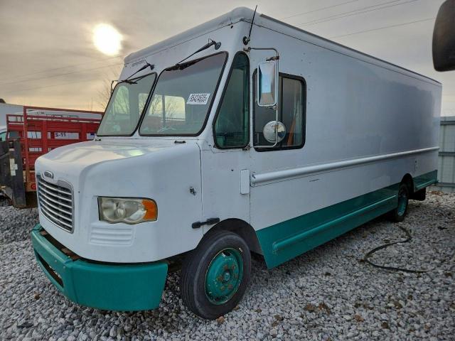  Salvage Freightliner Mt45