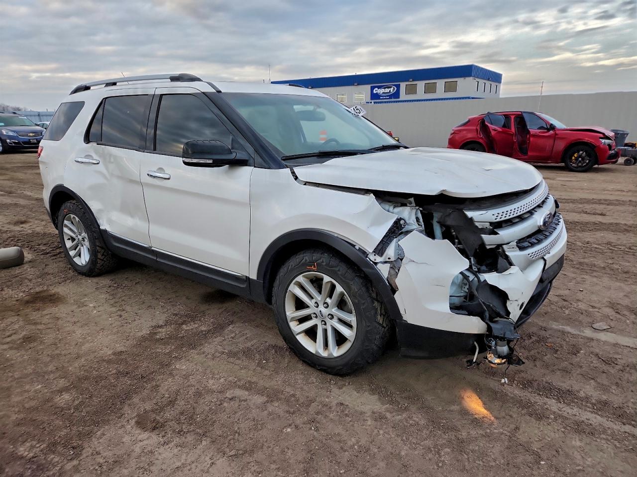 Ford Explorer Xlt Image 4