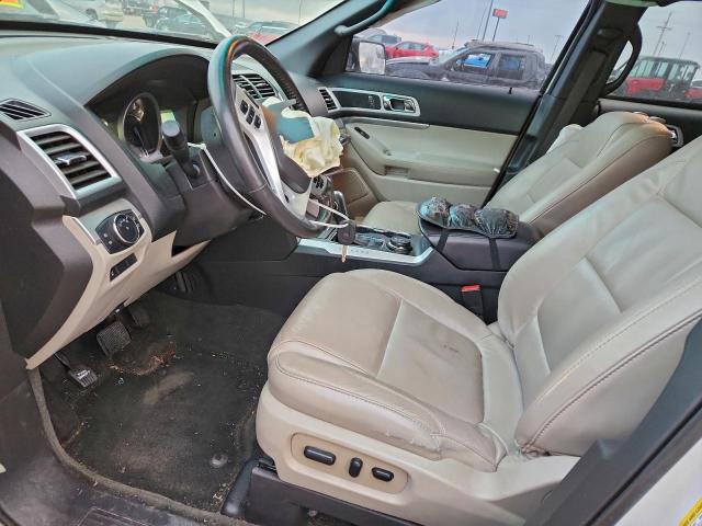 Ford Explorer Xlt Image 2