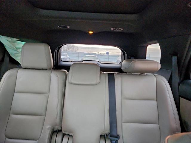 Ford Explorer Xlt Image 12