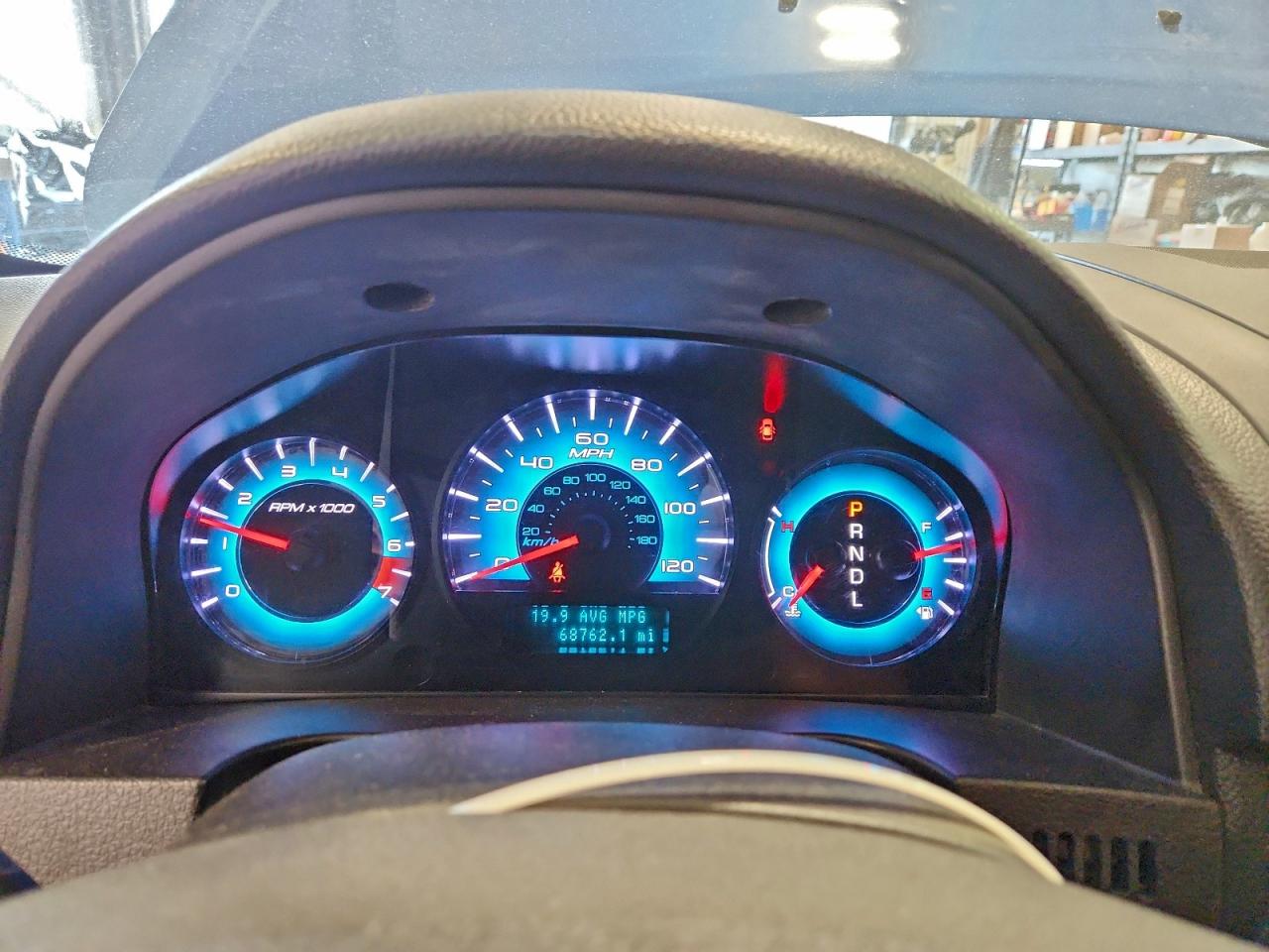 Ford Fusion Sel Image 8