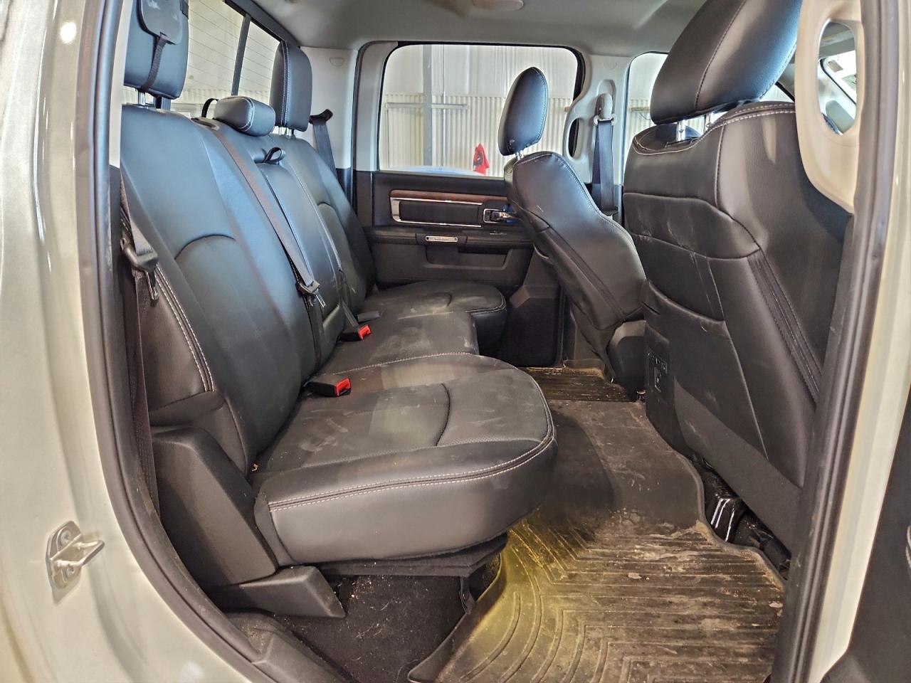 Ram 1500 Laramie Image 7