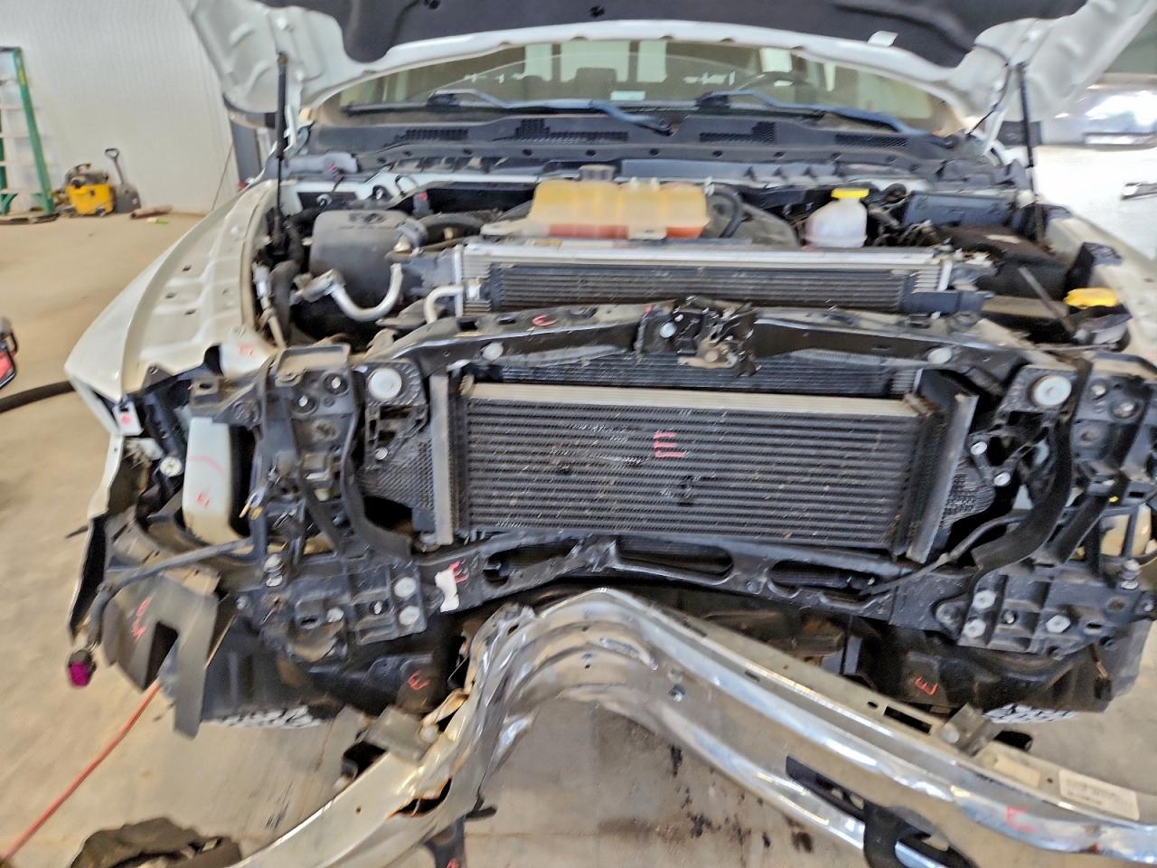 Ram 1500 Laramie Image 9