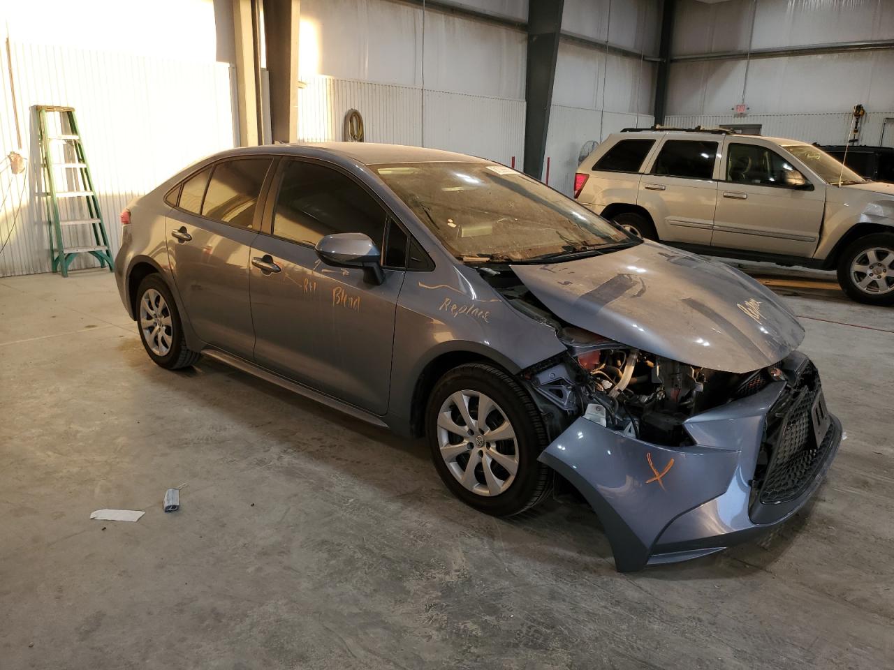 Toyota Corolla Le Image 8