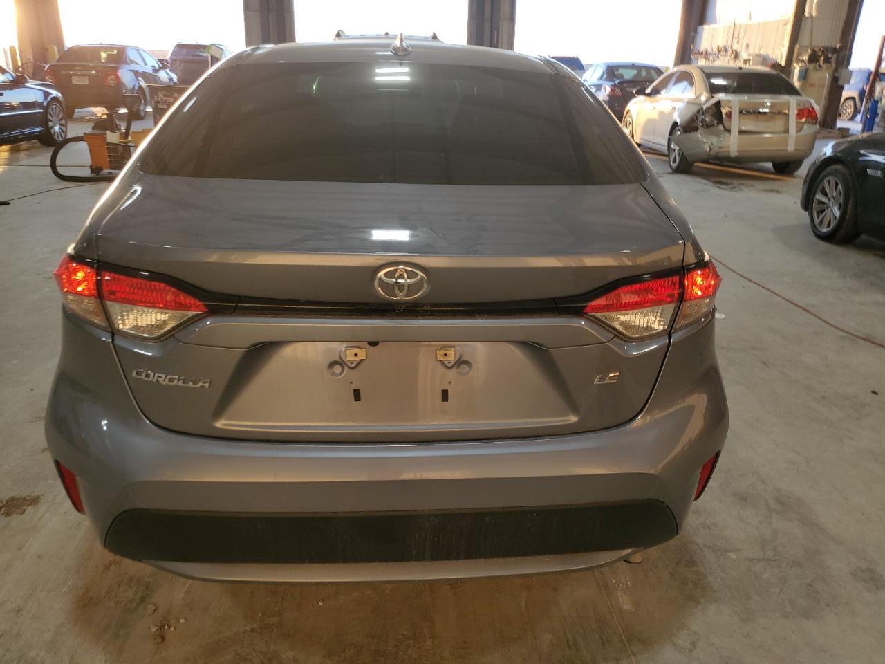 Toyota Corolla Le Image 3