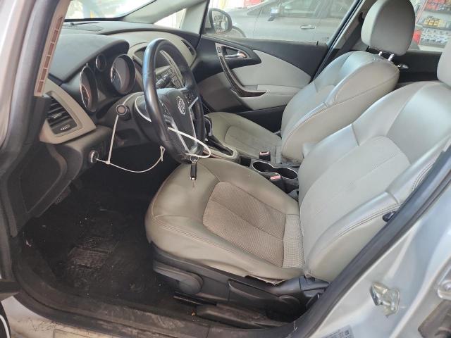 Buick Verano Image 8