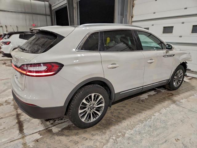 Lincoln Nautilus Select Image 2