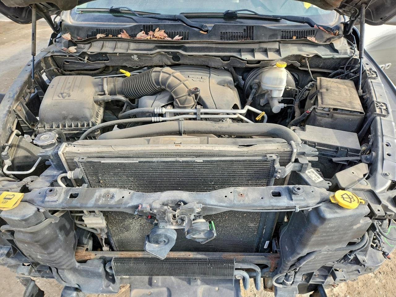 Dodge Ram 1500 Sport Image 2