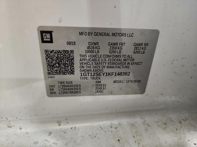 GMC Sierra K2500 Denali Image 3