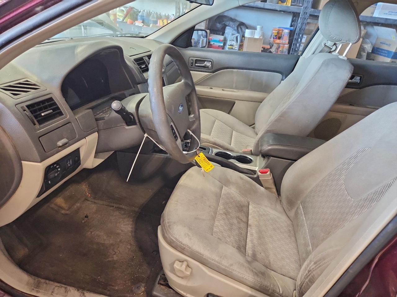 Ford Fusion Se Image 4