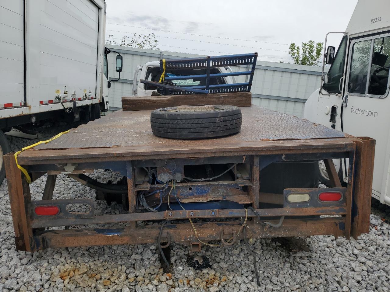 Ford F-450 Super Duty Image 12