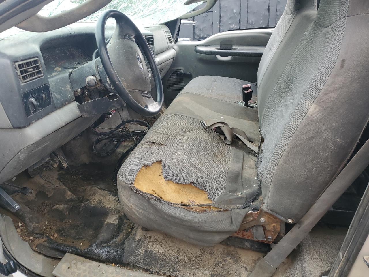 Ford F-450 Super Duty Image 7