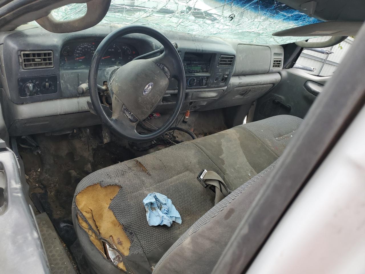 Ford F-450 Super Duty Image 10