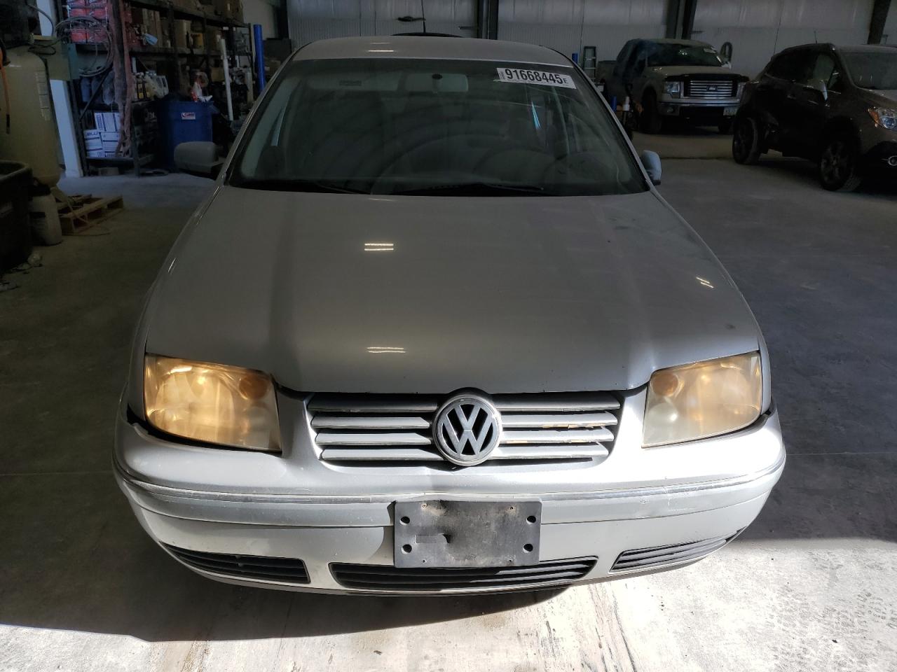 Volkswagen Jetta Gl Image 2