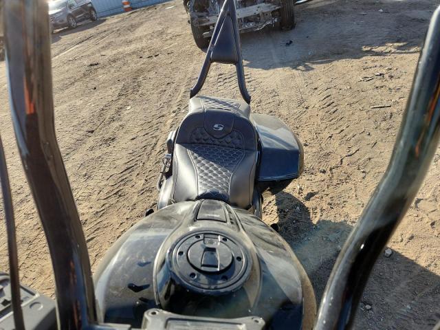 Harley-Davidson Fl Image 5