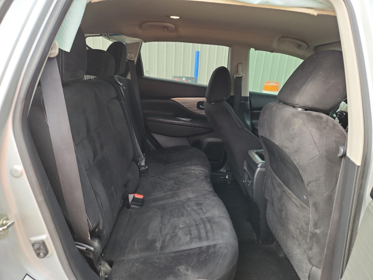 Nissan Murano S Image 5