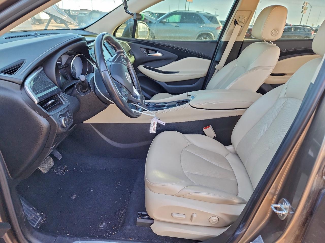 Buick Envision Essence Image 2