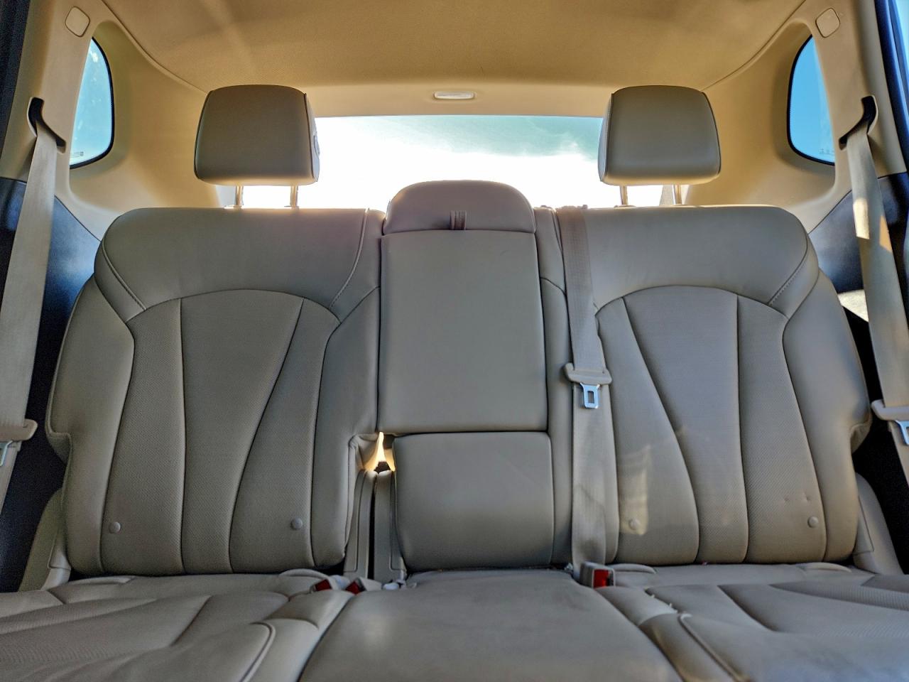 Buick Envision Essence Image 6